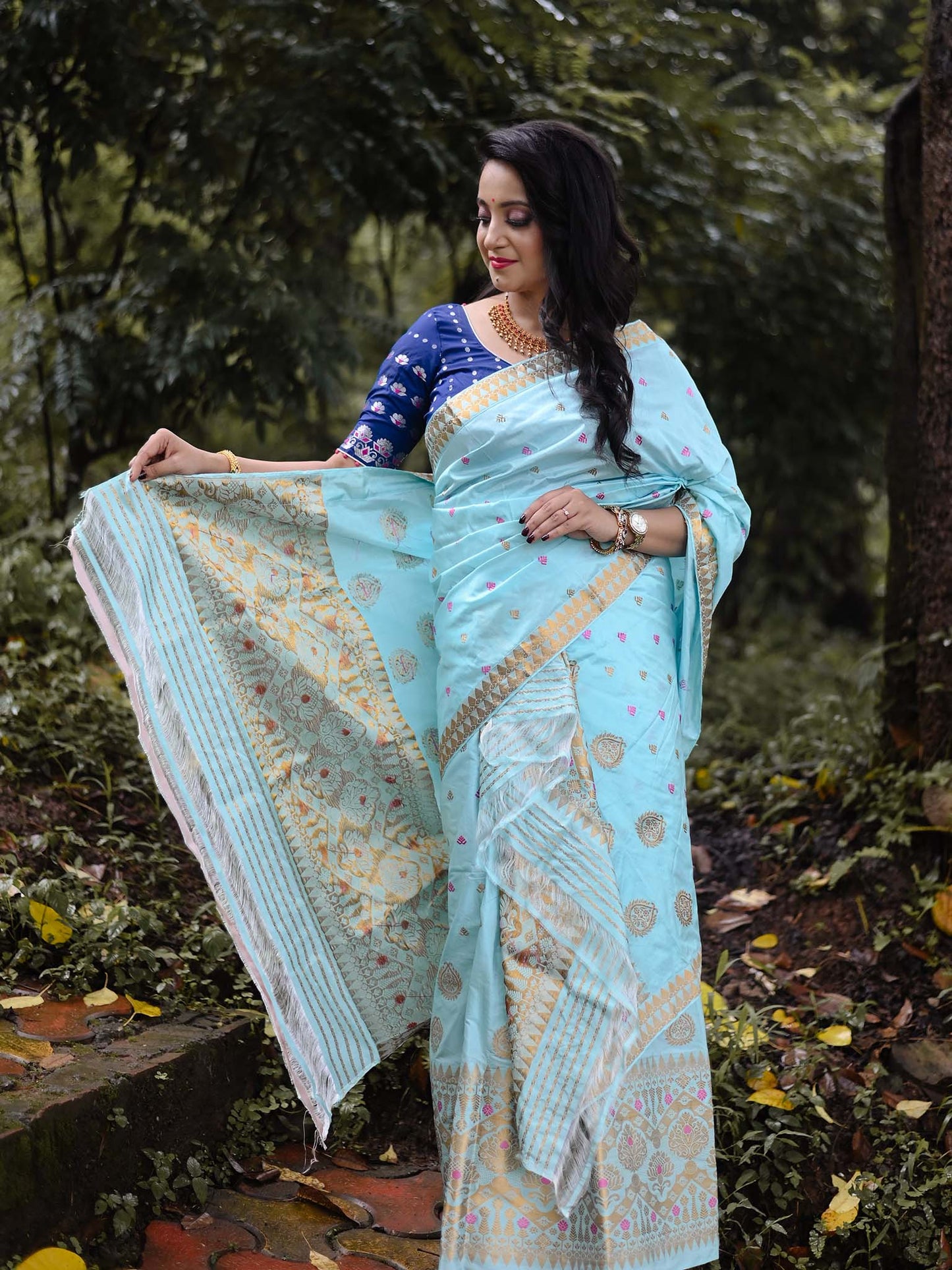 Blizzard Blue Pure Paat Silk Mekhela Sador